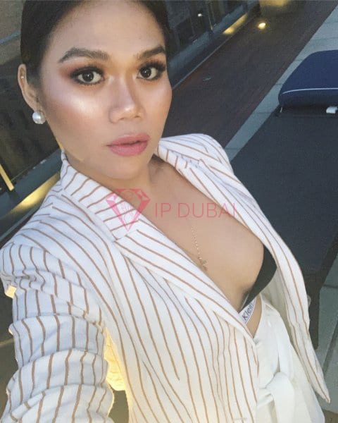 Emiko, 25, Asian, in Satwa, Dubai, from AED 2,800 an hour, speaks Chinese and English — photo 22 of 30