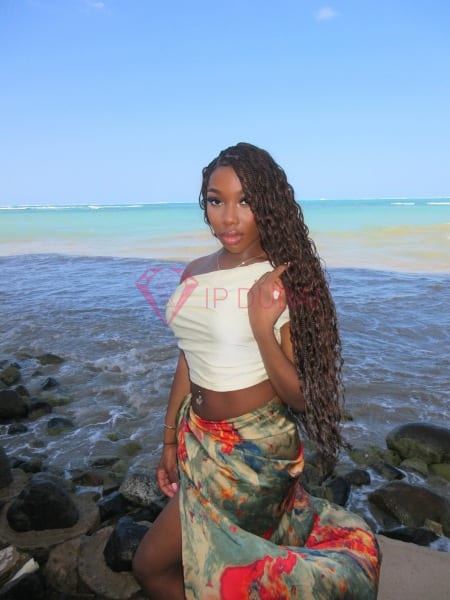 Ariana, 21, Latina, in Al Khalidiyah, Abu Dhabi, from AED 10,800 an hour, speaks Spanish and Portuguese — photo 18 of 37