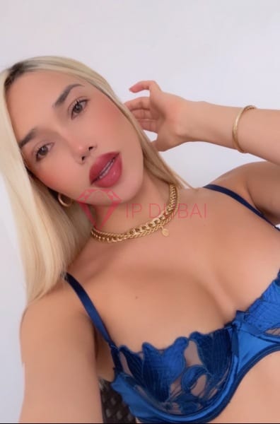 Larissa, 22, Latina, in Business Bay, Dubai, from AED 2,450 an hour, speaks Spanish and Portuguese — photo 4 of 9