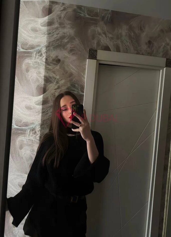 Jimena, 21, Latina, in Fujairah City, Fujairah, from AED 2,500 an hour, speaks Spanish and Portuguese — photo 4 of 6