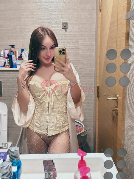 Rina, 28, Asian, in Al Jurf, Ajman, from AED 9,400 an hour, speaks Chinese and English — photo 5 of 21