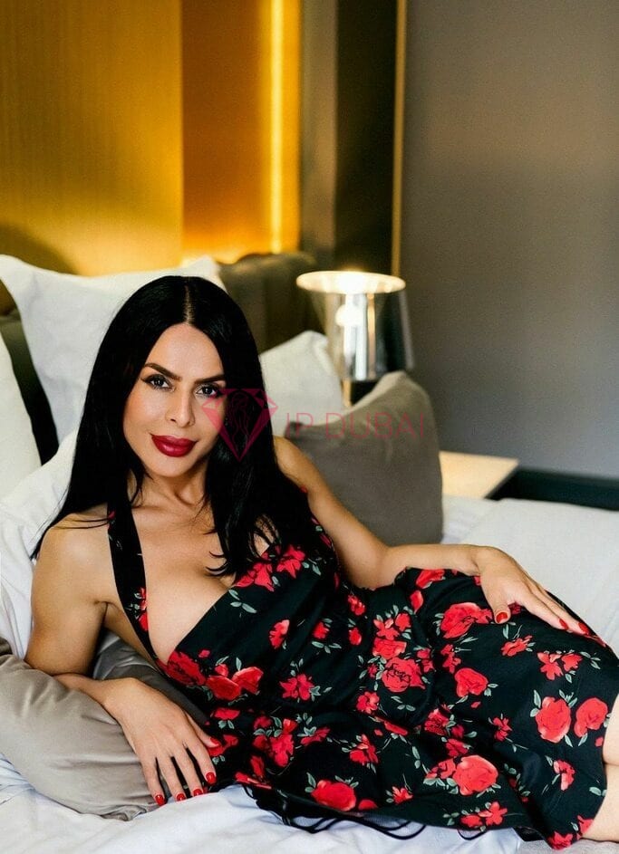 Larisa, 33, Russian, in Khalifa City, Abu Dhabi, from AED 2,200 an hour, speaks Russian and English — photo 11 of 17