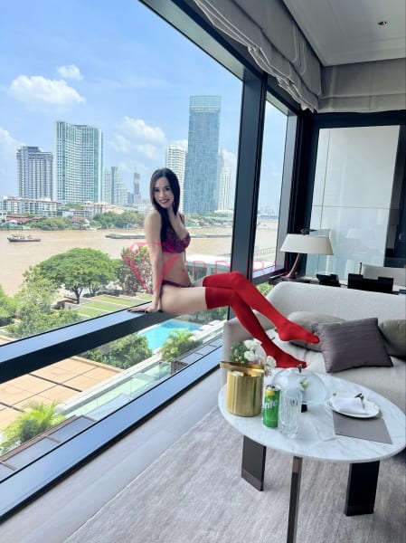 Luana, 22, Latina, in TECOM, Dubai, from AED 1,800 an hour, speaks Spanish and Portuguese — photo 13 of 24
