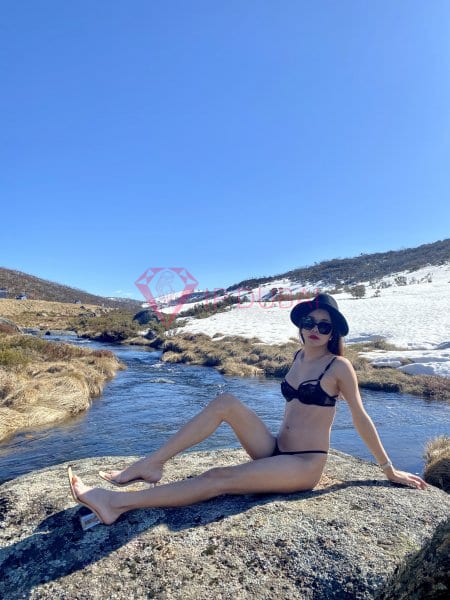 Luana, 22, Latina, in TECOM, Dubai, from AED 1,800 an hour, speaks Spanish and Portuguese — photo 15 of 24