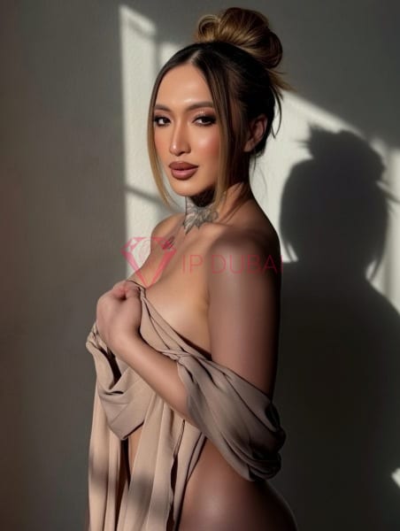 Qing, 27, Asian, in Silicon Oasis, Dubai, from AED 1,950 an hour, speaks Chinese and English — photo 48 of 56