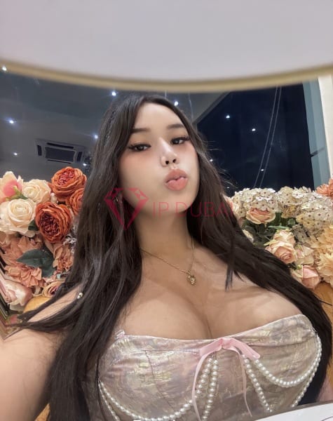 Rina, 24, Asian, in Discovery Gardens, Dubai, from AED 2,350 an hour, speaks Chinese and English — photo 6 of 13
