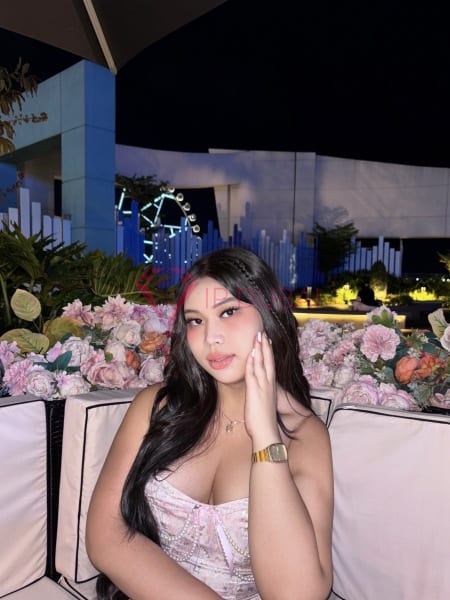 Rina, 24, Asian, in Discovery Gardens, Dubai, from AED 2,350 an hour, speaks Chinese and English — photo 8 of 13