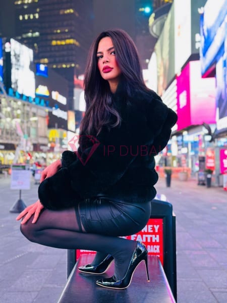 Melissa, 24, Latina, in International City, Dubai, from AED 12,800 an hour, speaks Spanish and Portuguese — photo 3 of 32