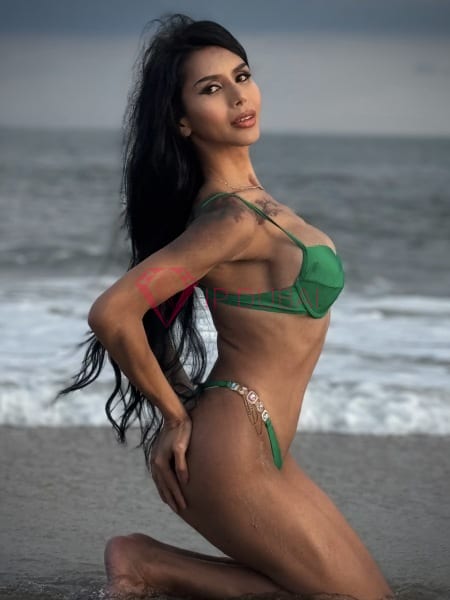 Chalisa, 27, Asian, in Khalifa City, Abu Dhabi, from AED 2,100 an hour, speaks Chinese and English — photo 14 of 29