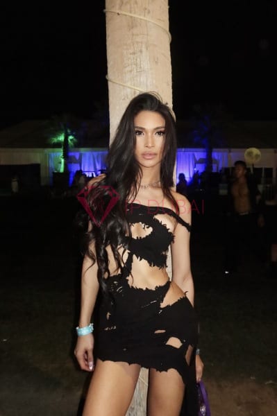 Hana, 25, Asian, in Business Bay, Dubai, from AED 2,600 an hour, speaks Chinese and English — photo 27 of 88