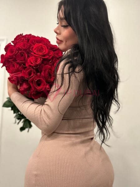 Gabriela, 25, Latina, in Satwa, Dubai, from AED 2,400 an hour, speaks Spanish and Portuguese — photo 7 of 10