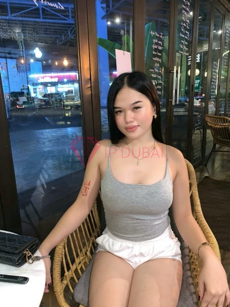 Ploy, 21, Asian, in Khalifa City, Abu Dhabi, from AED 2,150 an hour, speaks Chinese and English — photo 4 of 12