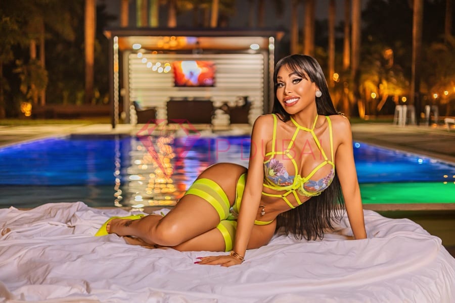 Bianca, 26, Latina, in JBR, Dubai, from AED 1,850 an hour, speaks Spanish and Portuguese — photo 4 of 73