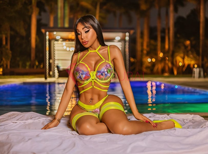 Bianca, 26, Latina, in JBR, Dubai, from AED 1,850 an hour, speaks Spanish and Portuguese — photo 6 of 73