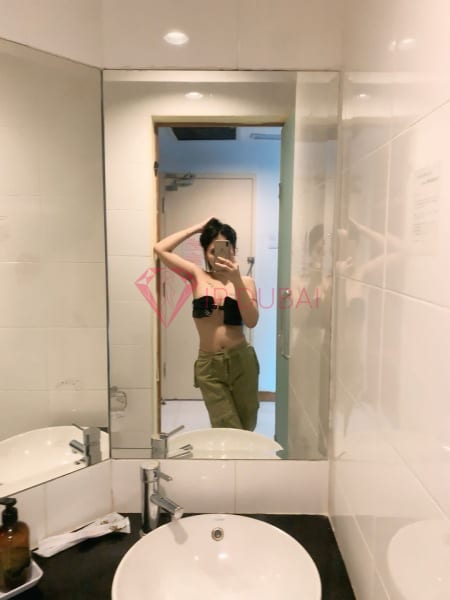 Paola, 22, Latina, in JBR, Dubai, from AED 2,150 an hour, speaks Spanish and Portuguese — photo 3 of 20