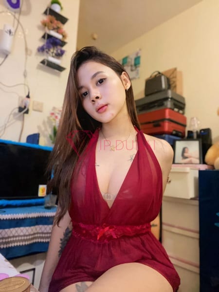 Paola, 22, Latina, in JBR, Dubai, from AED 2,150 an hour, speaks Spanish and Portuguese — photo 4 of 20