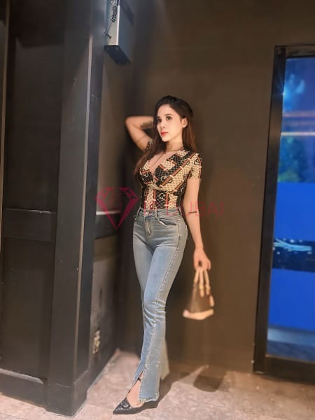 Paola, 22, Latina, in JBR, Dubai, from AED 2,150 an hour, speaks Spanish and Portuguese — photo 8 of 20