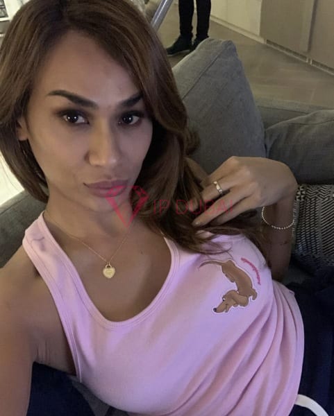 Mika, 31, Asian, in Palm Jumeirah, Dubai, from AED 2,700 an hour, speaks Chinese and English — photo 24 of 43