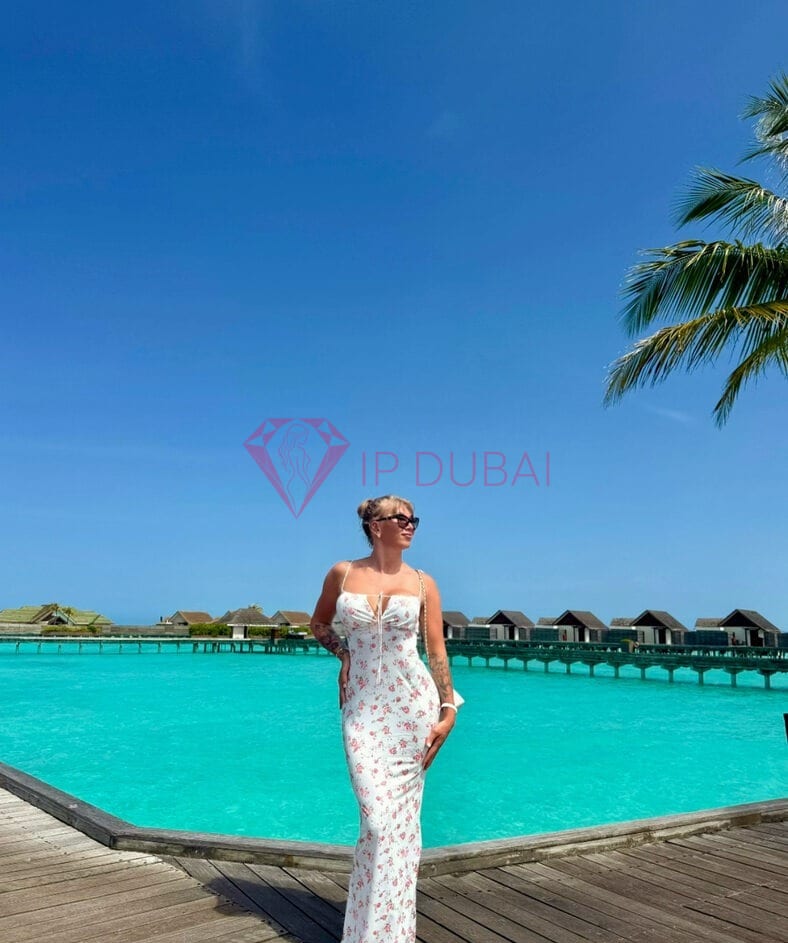 Vanessa, 27, Latina, in Al Rashidiya, Ajman, from AED 12,200 an hour, speaks Spanish and Portuguese — photo 12 of 15