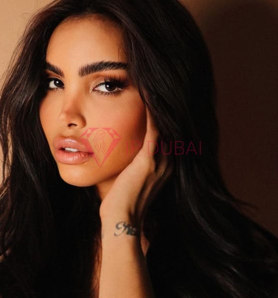 Mariana, 25, Latina, in Al Barsha, Dubai, from AED 2,150 an hour, speaks Spanish and Portuguese — photo 19 of 33