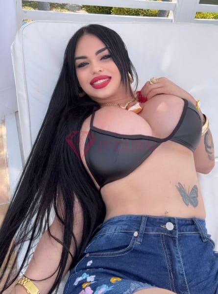 Vitoria, 25, Latina, in Deira, Dubai, from AED 2,350 an hour, speaks Spanish and Portuguese — photo 11 of 11
