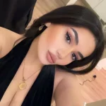VIP escort Huda – contact via WhatsApp