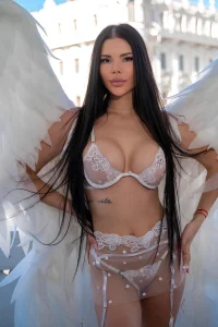 Nicole