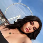VIP escort Huda – contact via WhatsApp
