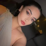 VIP escort Huda – contact via WhatsApp