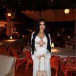 gorgeous escort Zeynep – available now