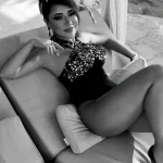 Meet Bella, hot escort available today