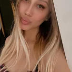 Redgina | sensual escort – private meeting
