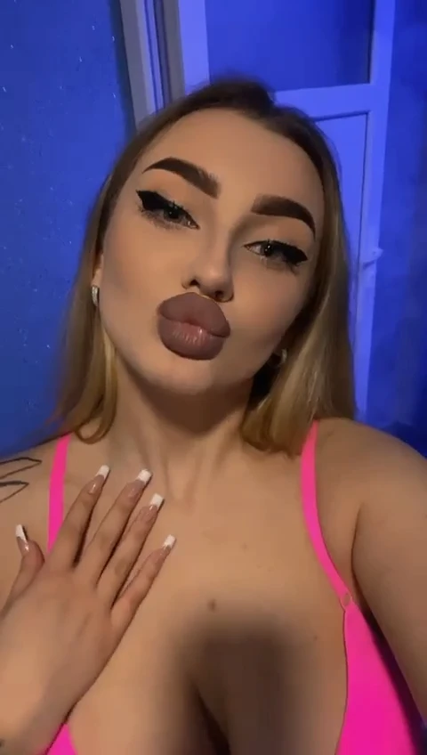 Book Nesty – exclusive escort easy to book