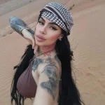 Kim – seductive escort contact via WhatsApp
